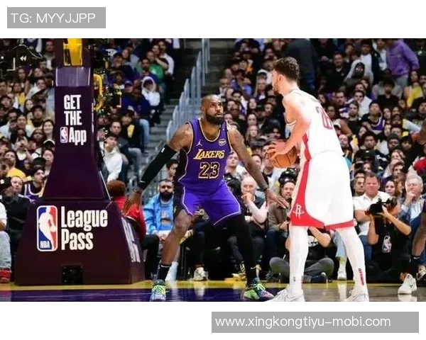 无球詹姆斯助力快船五小阵容湖人三核新角色分工效果惊人